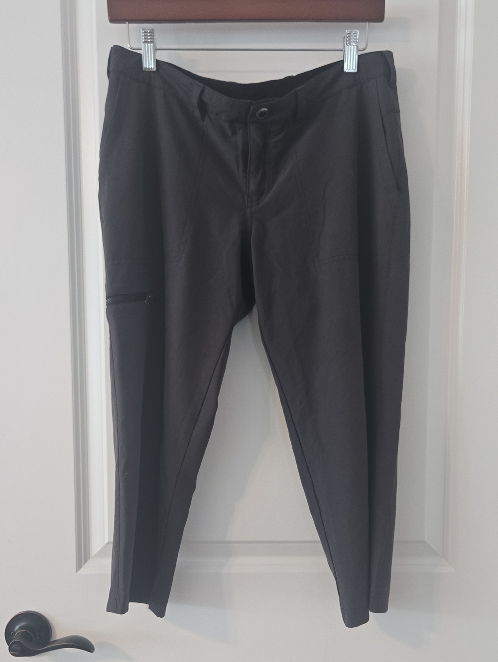 Patagonia Women's Charcoal Grey Cropped Dress Pants